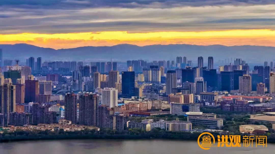 金色天际线!看,南昌的天空|南昌市_新浪财经_新浪网