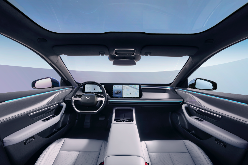 剪刀门 高阶智驾不到25万,小鹏p7i两驱鹏翼版门槛再降!-新浪汽车