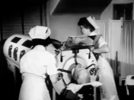 铁肺的使用示意丨截图自YouTube@Vernon D. Cole