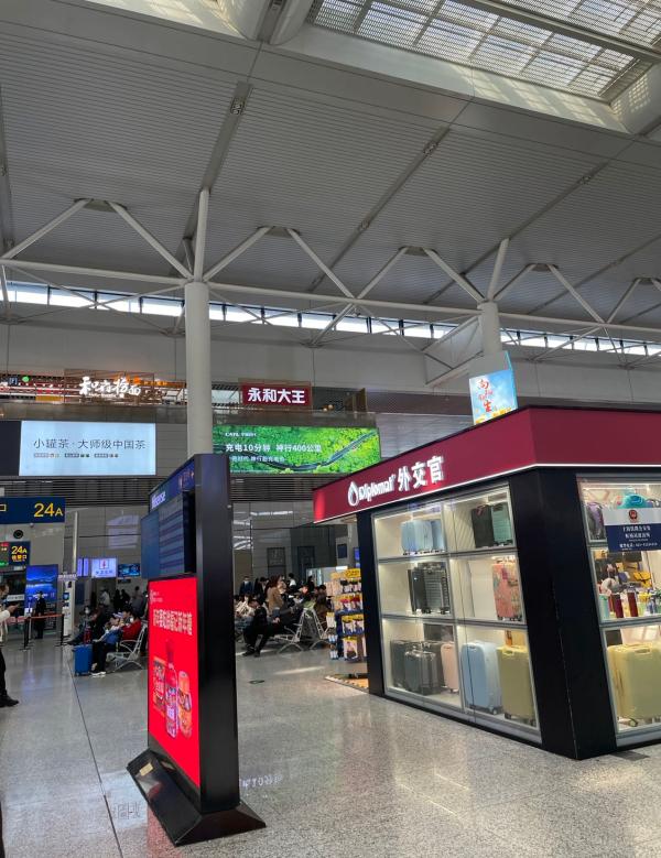 宁德时代要开直播卖电池被爆将于成都设首个品牌店