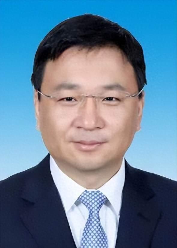 按照市委,市政府决定,张建勇同志任北京汽车集团有限公司党委书记