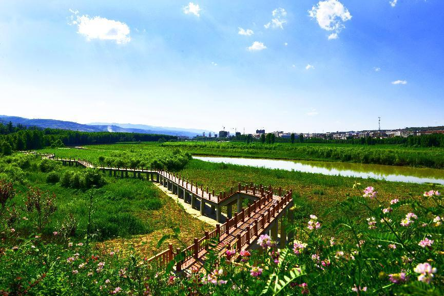 千湖国家湿地公园观光体验区