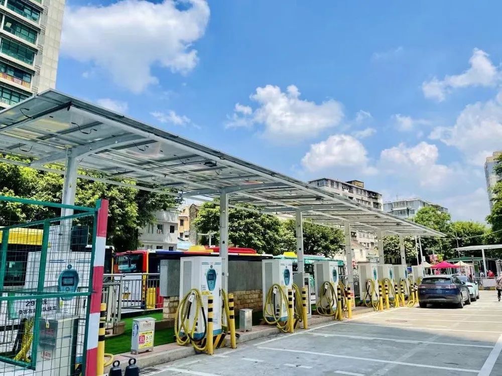 公交站场充电站