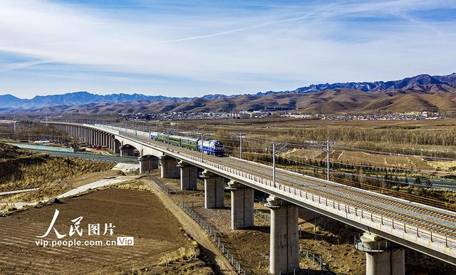 新建兰州至张掖高速铁路兰州至武威段(简称"兰张高铁兰武段")联调联试