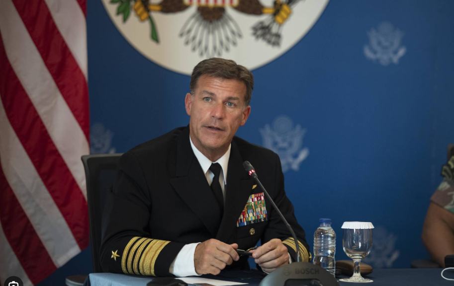 约翰·阿奎利诺/五角大楼网站