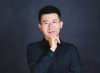 他在史料中"打捞"个体情感和命运(图)|李正_新浪财经_新浪网