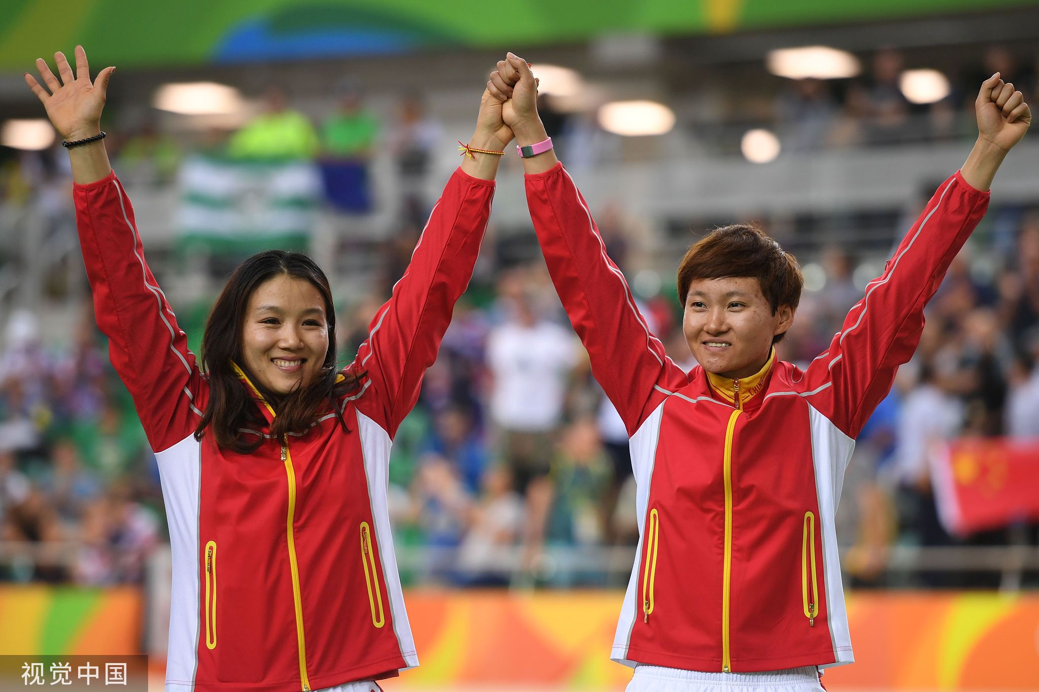 宫金杰是吉林省辽源市东丰县人,她起初练习短跑,后听从教练的建议,转