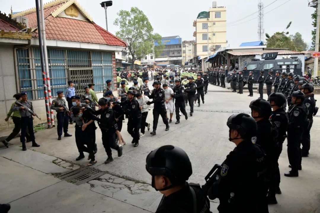 352名缅北电诈犯罪嫌疑人移交我方|缅北_新浪财经_新浪网