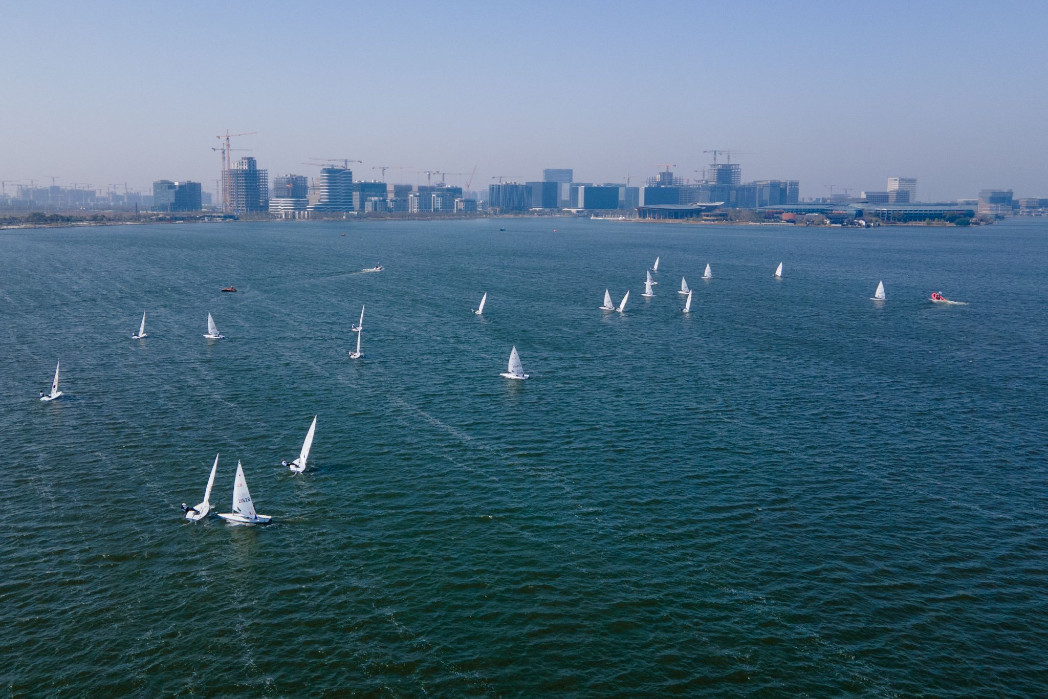 上帆赛将竞技和跨界玩出新花样中国帆船的更大梦想在此启航