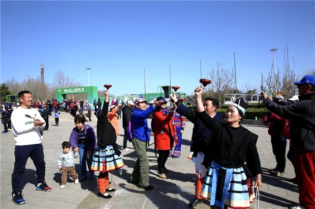 广西精品艺术展演亮相北京沉浸式预告三月三民族文化盛宴