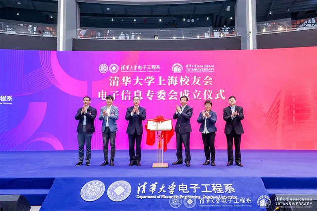 腾空间找人脉抢先机,一座城市的"热"与"诚"|上海市_新浪财经_新浪网