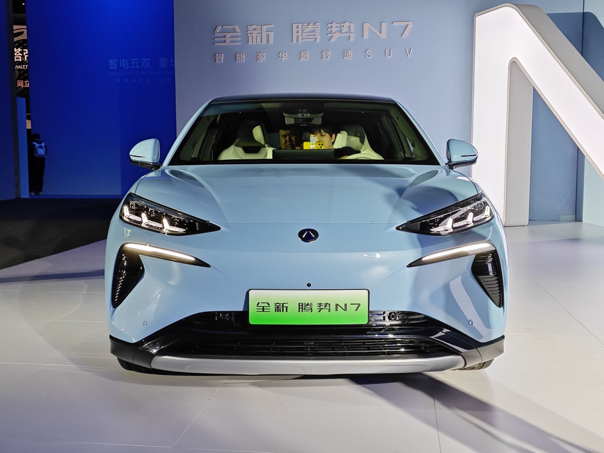 全新腾势n7正式上市,售价23.98万元起-新浪汽车