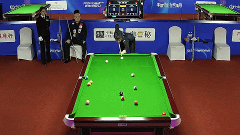 台球精彩动图|波茨开仑探囊取物 唐春晓长台勾球轻松