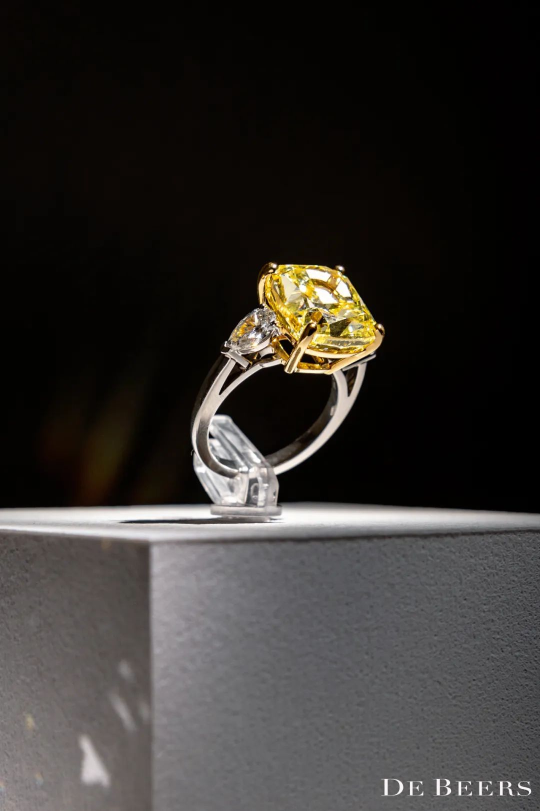 上流社会选钻石也有"潜规则"…__财经头条