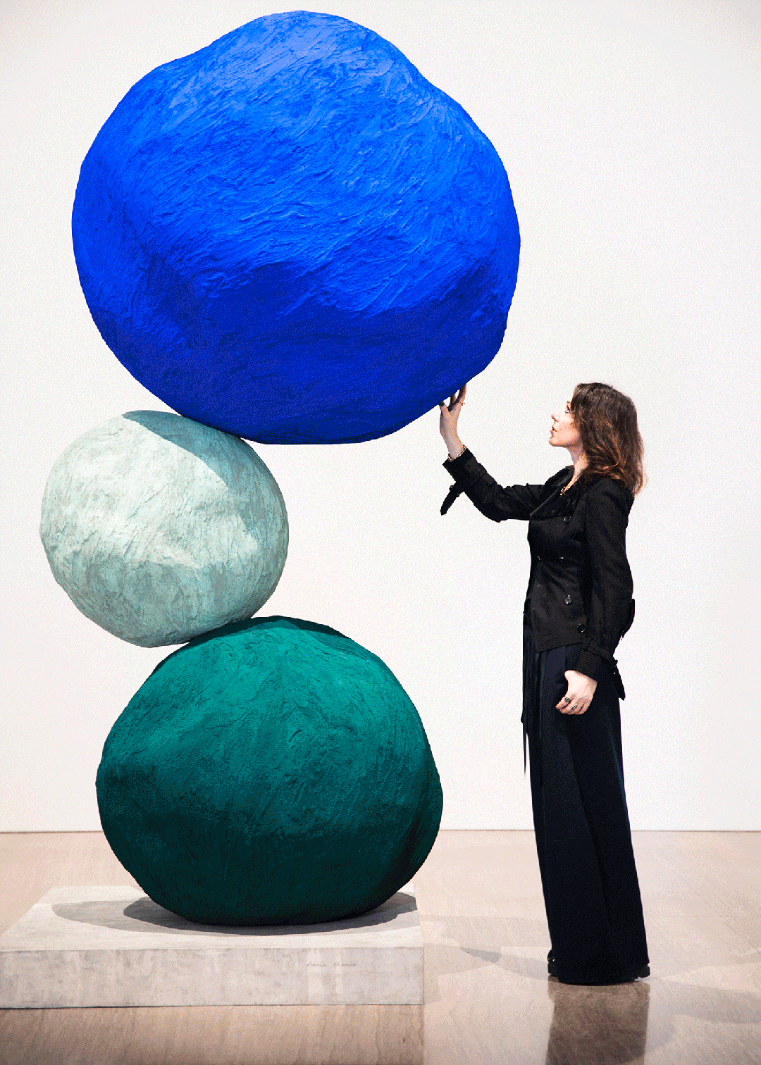 专访|走进安妮·莫里斯的思绪里|堆叠|雕塑|莫里斯_新浪新闻