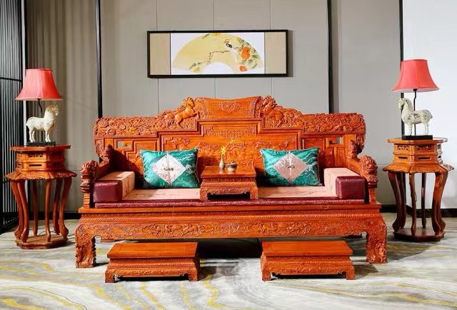 西安龙年规模超大的红木家具展销会盛大开幕延续热辣滚烫好势头