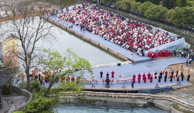 "成都都江堰放水节系列活动精彩上演|非遗_新浪财经_新浪网