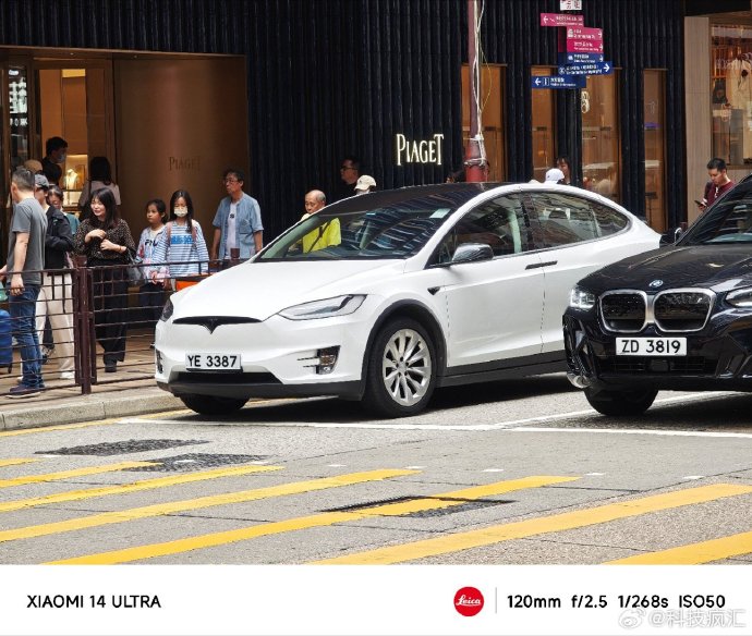 香港的特斯拉真的多到离谱特别是白色