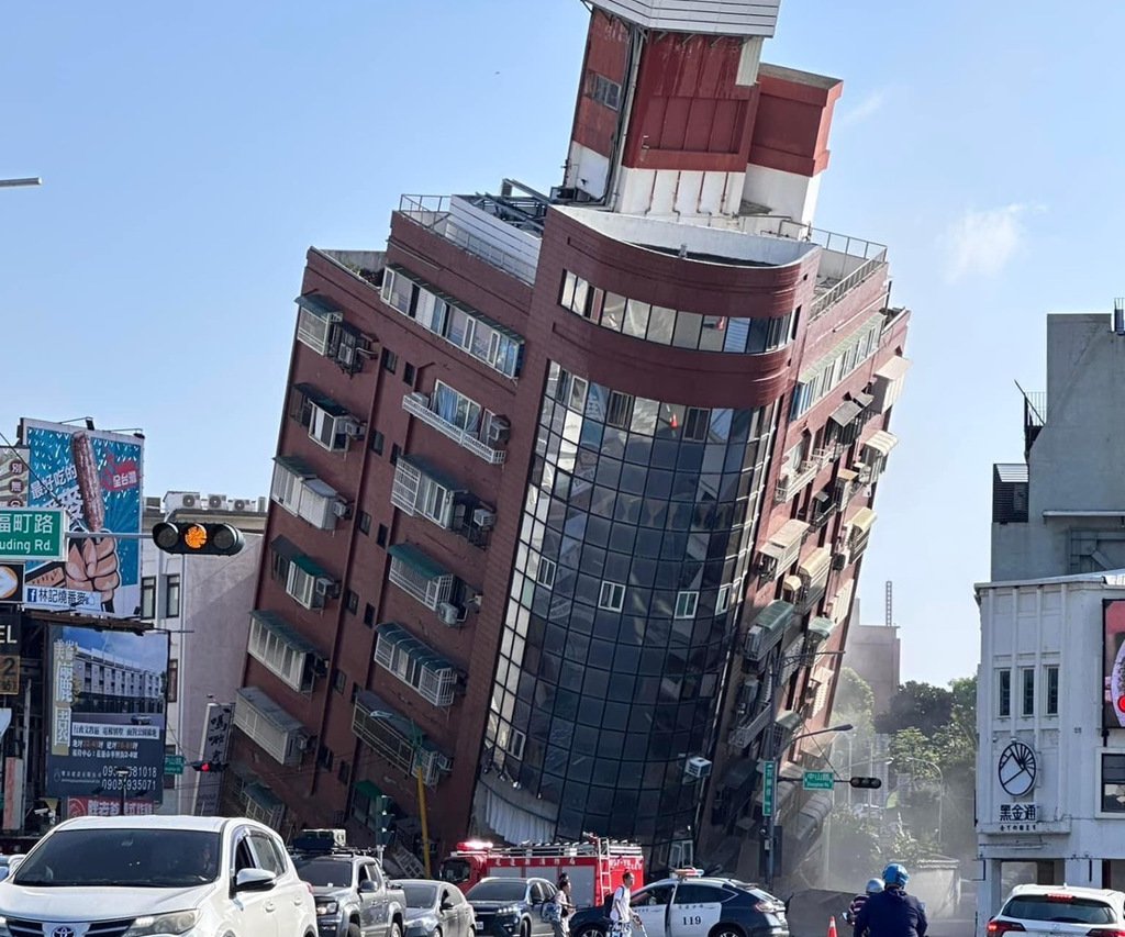 台湾花莲强震失联人数上升至18人,仍有700余人受困