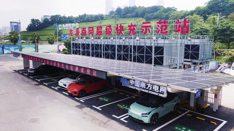 南宁国际会展中心龙源南网光储新能源超充站让首府新能源车车主享受到