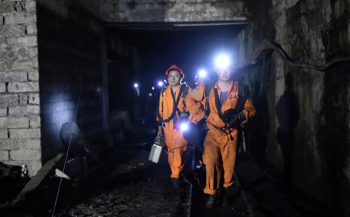 湖南冷水江发生煤矿事故已致4人遇难|煤矿事故|人遇难|湖南省_新浪新闻