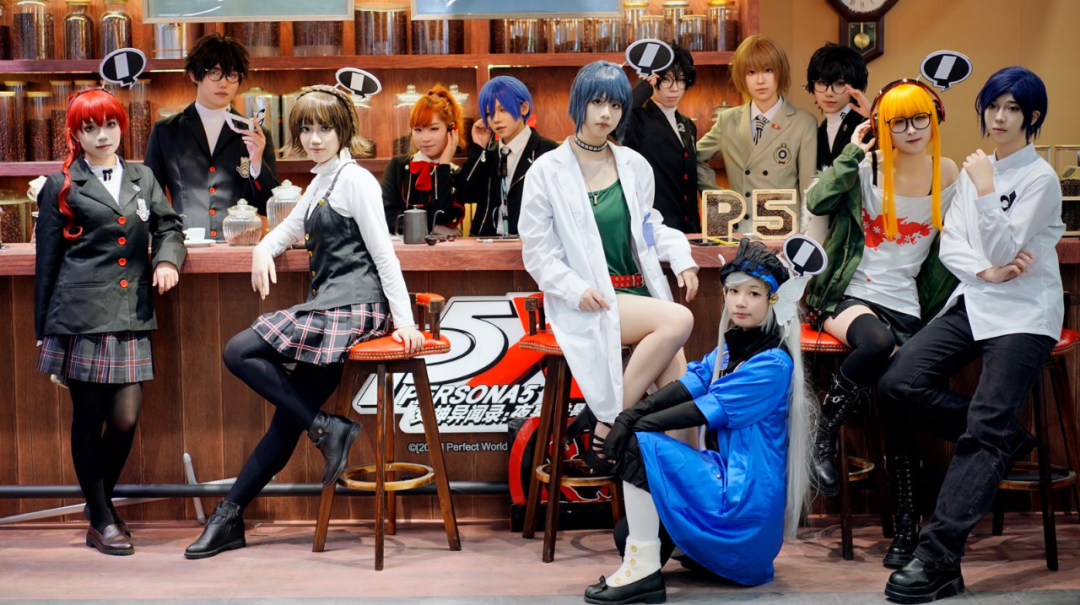 带着阿姨怪盗上漫展ta太懂p5了