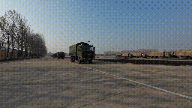 多图震撼来袭,看海军汽车兵的"飞驰人生"_新浪财经_新浪网