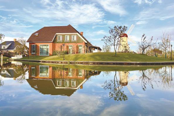 国家级自然保护区黄海森林生态旅游度假区中华海棠园荷兰花海最美海岸