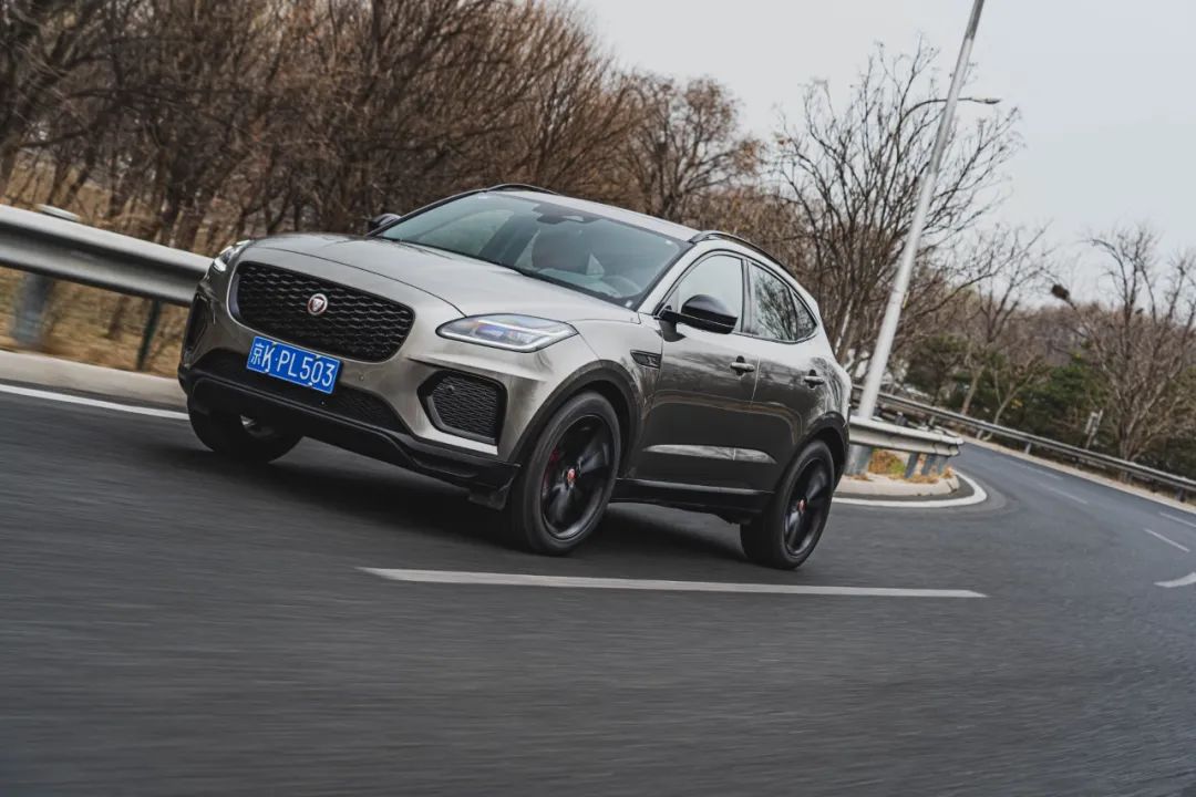 20t采埃孚9at四驱20万合资suv英伦跑车设计帅爆