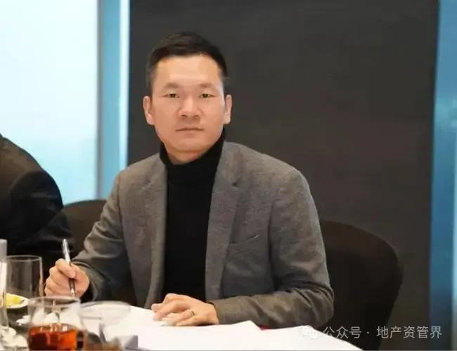 突发,又一知名房企总裁跑路了|房企_新浪财经_新浪网