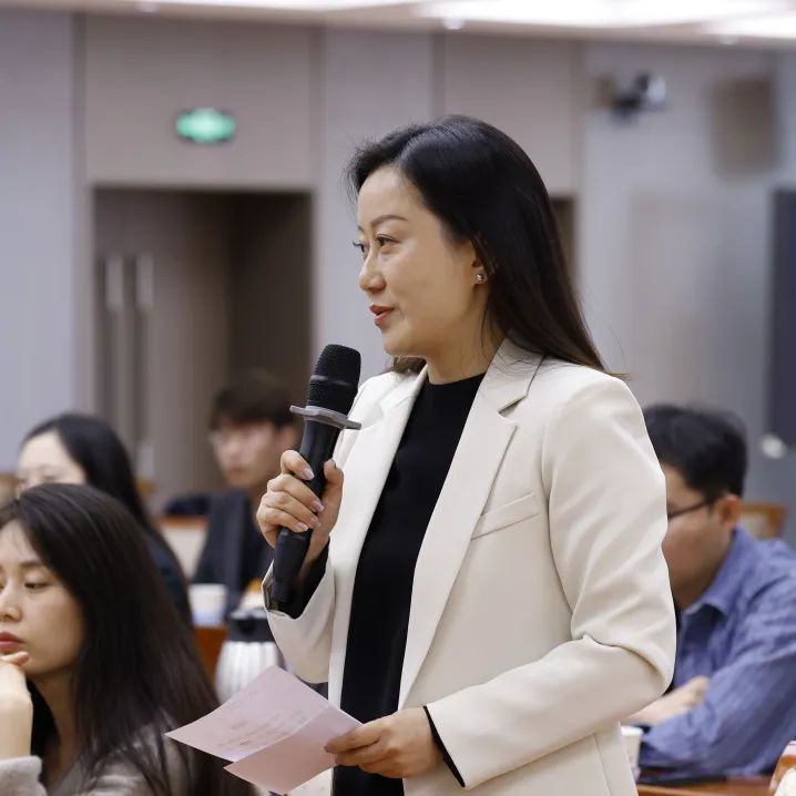 市场监管总局新闻宣传司副司长耿欣:希望媒体朋友继续支持关注"铁拳"