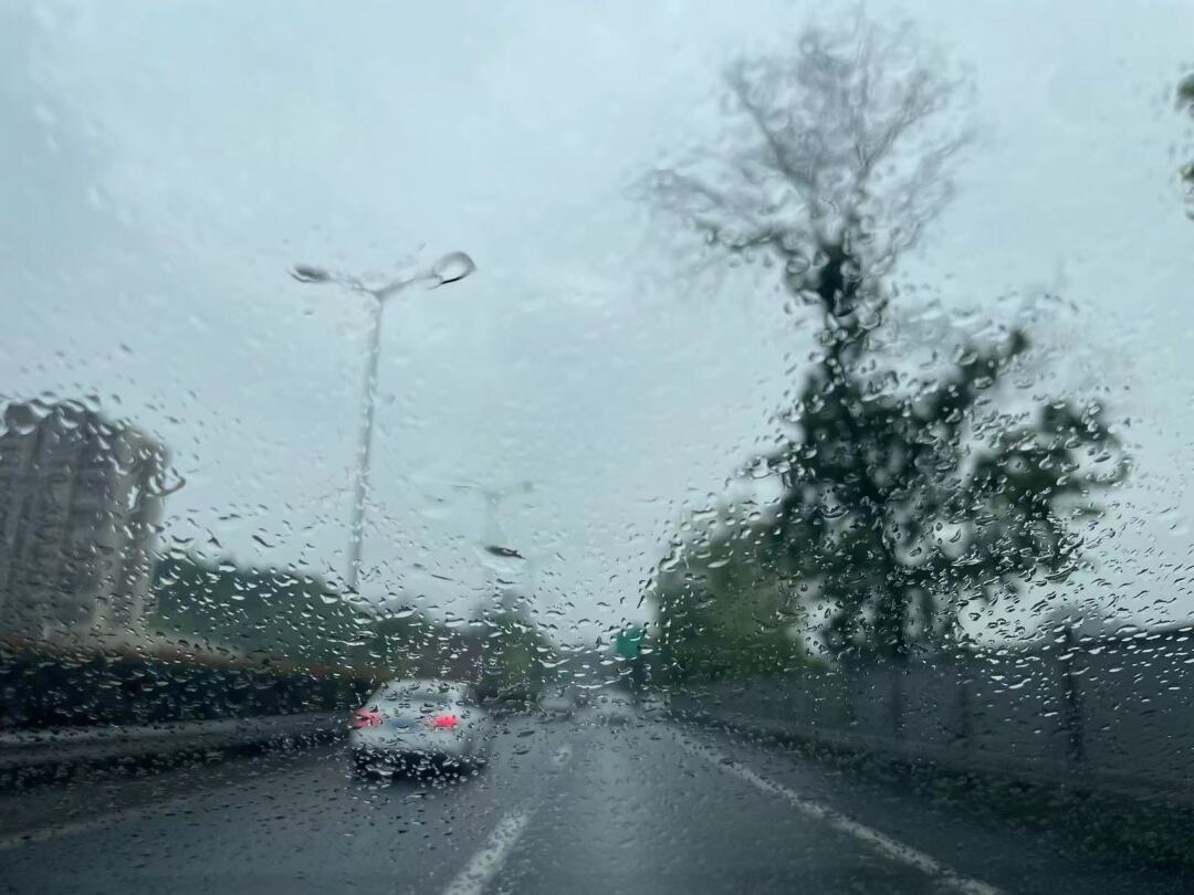 届时全市最高气温或将冲上30℃阳光也会强势登场天气将逐步转好11日