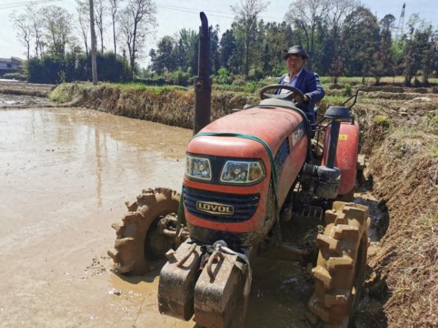 贵州:万象"耕"新不负春 农机赋能春耕加速度|农机_新浪财经_新浪网