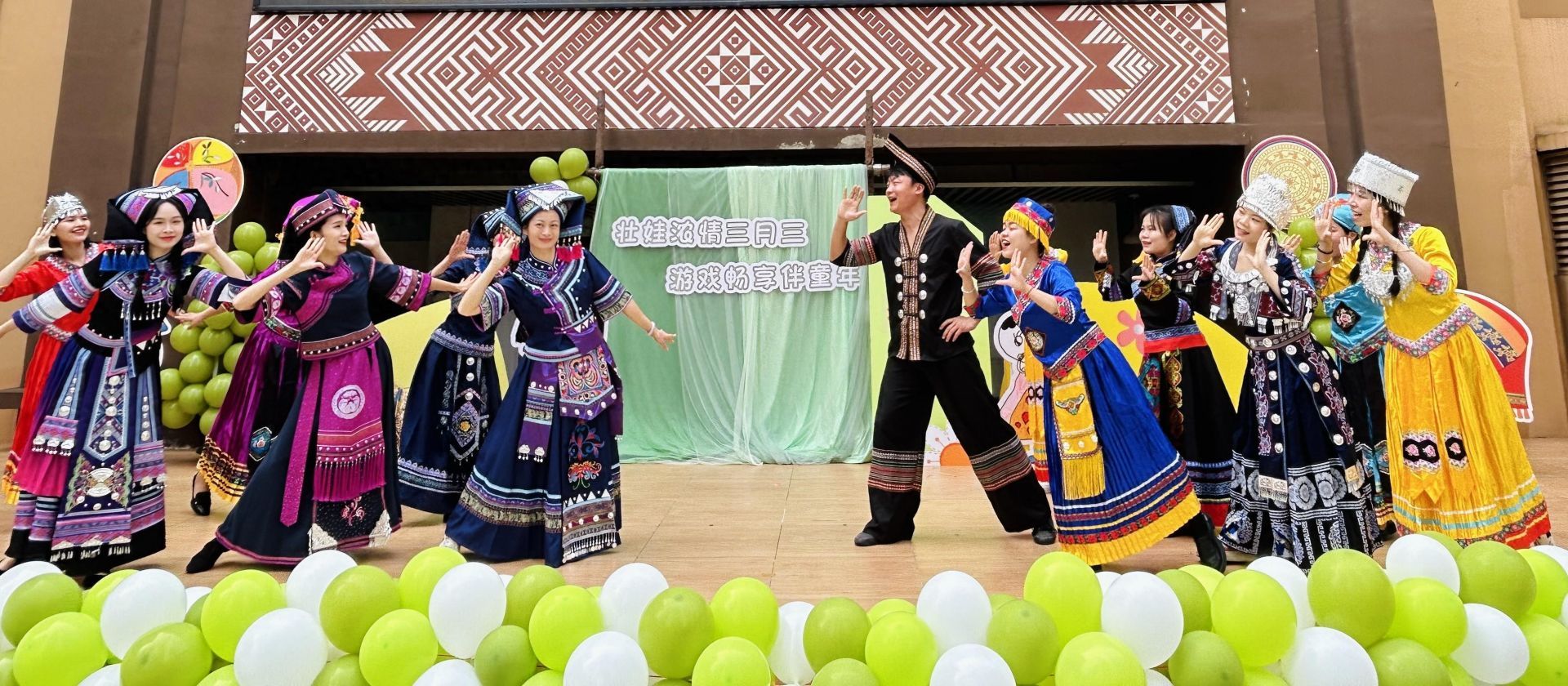 南宁市林里桥中段幼儿园教育集团佛子岭园区开展"广西