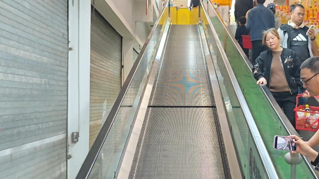 专家:自动扶梯梯级踏板缺失保护装置应半月一检