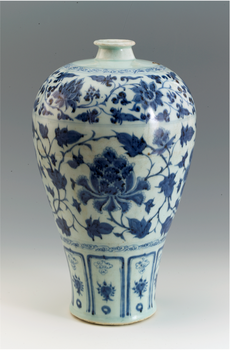 元景德镇青花缠枝牡丹纹瓶 上海博物馆藏此次展览将在威尼斯举办至