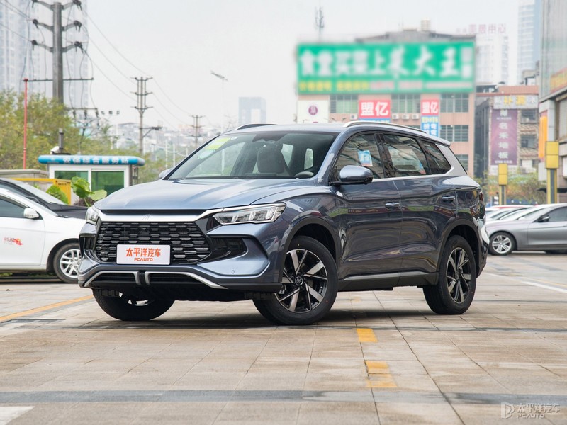 98万元起 蓝电e5荣耀版正式上市 降价增配-新浪汽车