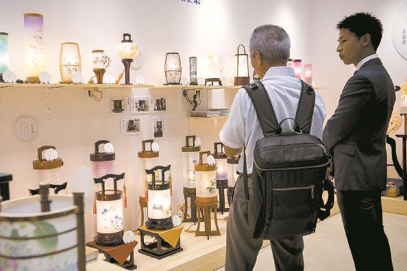 日本寺庙介绍"终活"服务日本举行"终活"产业展  本版图gj