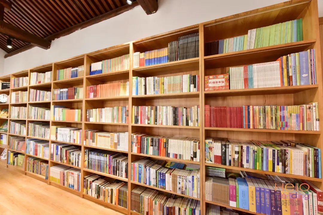 最美人间四"阅"天!被儿童图书馆治愈的一天
