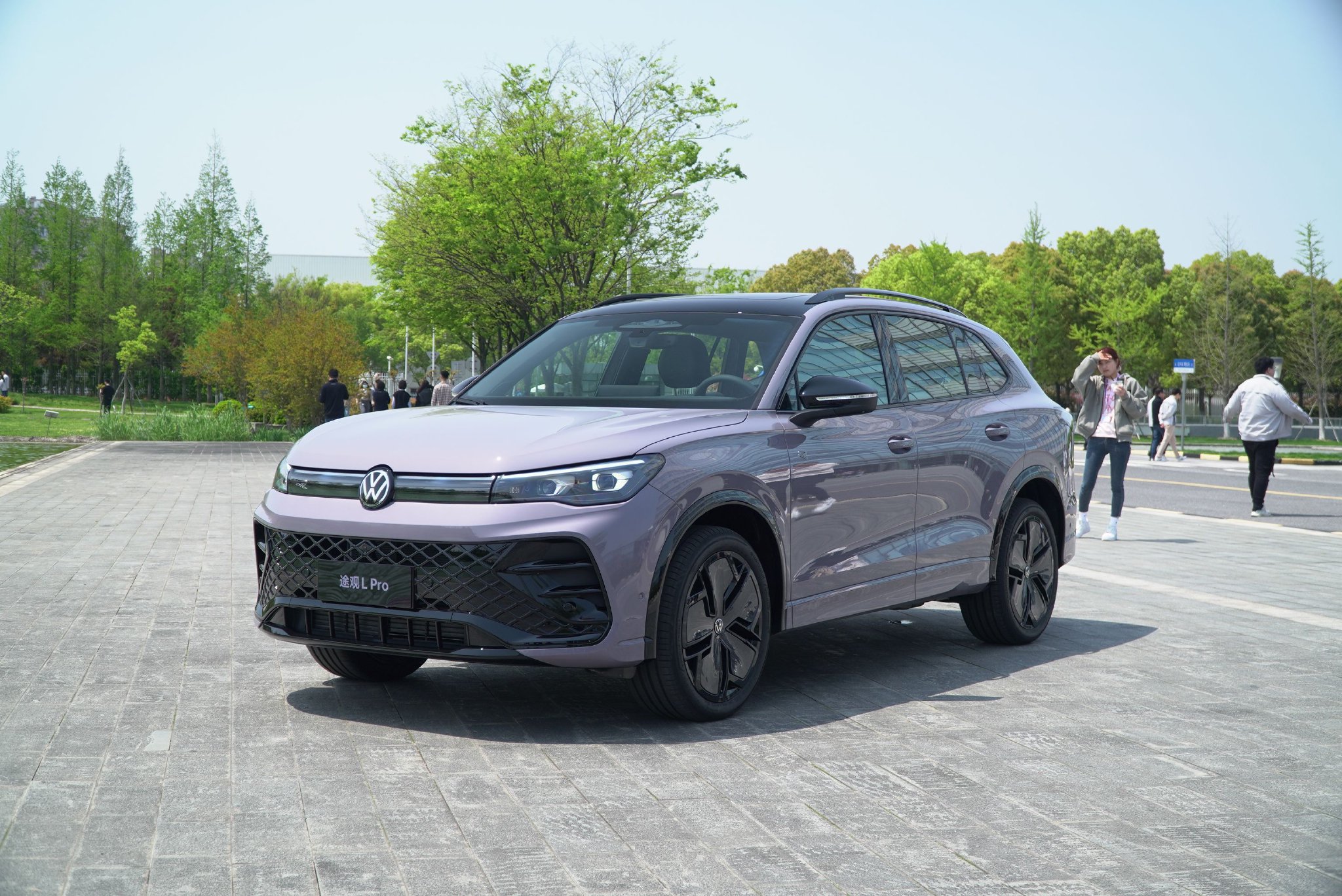 要做智能油车!上汽大众途观l pro首发亮相