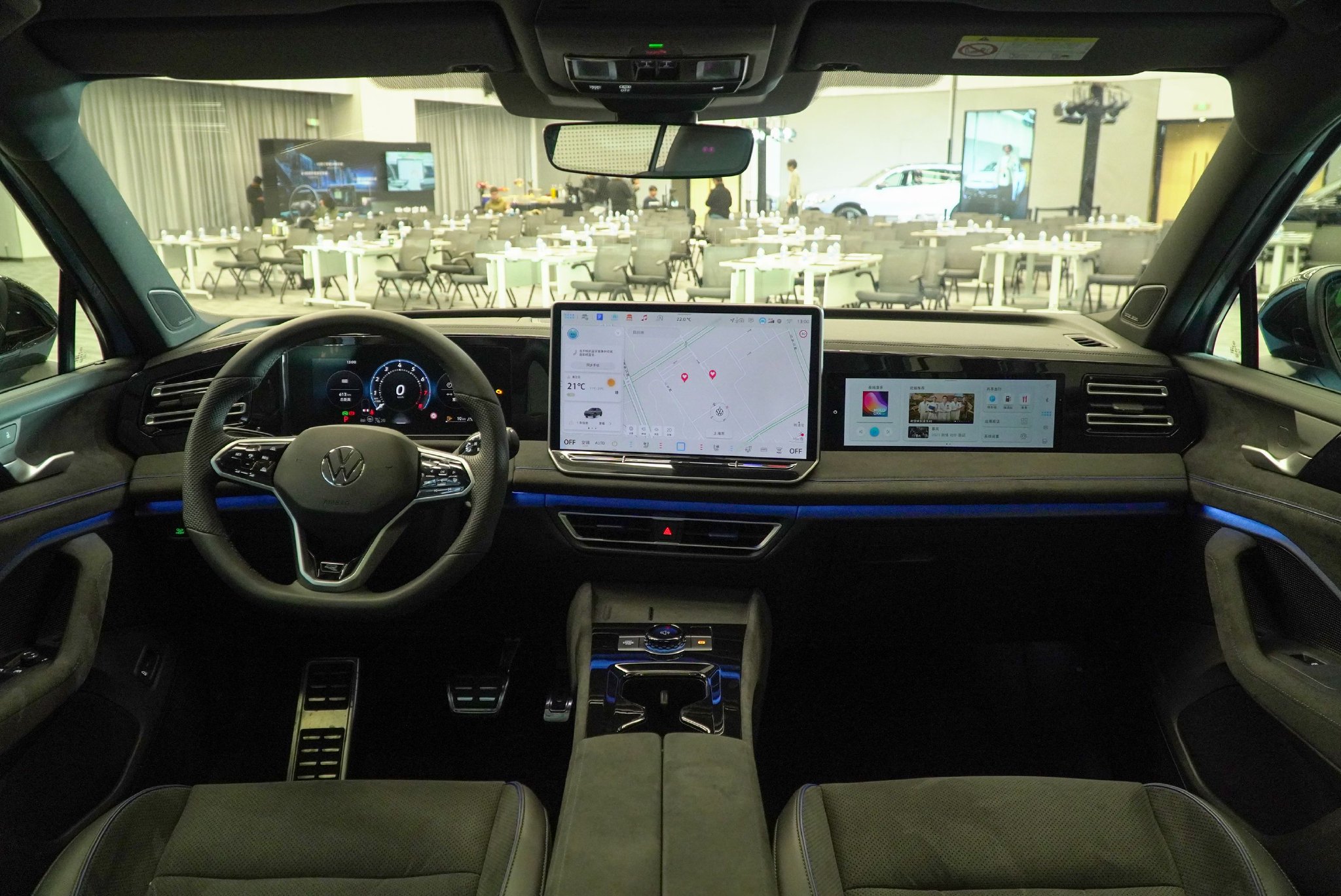 要做智能油车上汽大众途观lpro首发亮相
