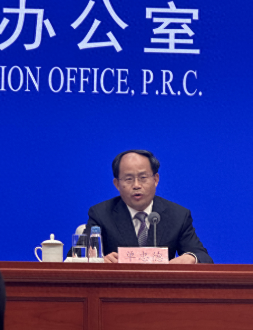 工信部:全面推进这些重点行业设备更新和技术改造_新浪财经_新浪网