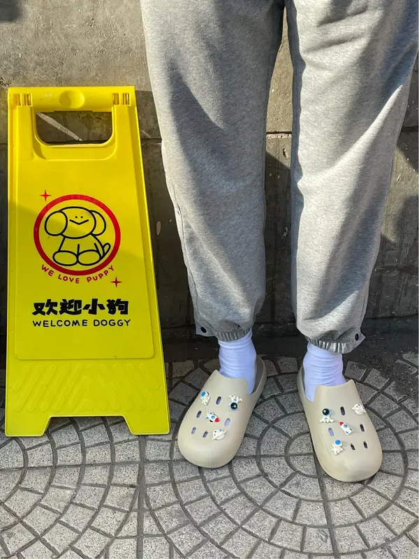 拖鞋卷出"新花样",懒人一脚蹬男女同款【穆勒鞋】