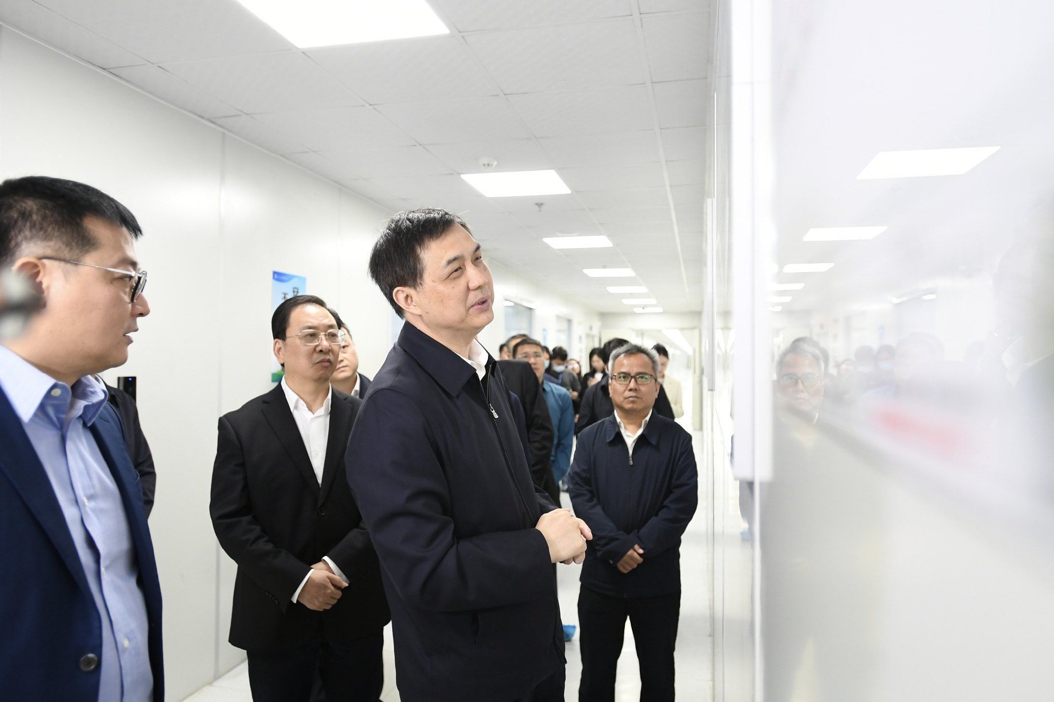 市委副书记,湖南湘江新区(长沙高新区)党工委书记,岳麓区委书记谭勇