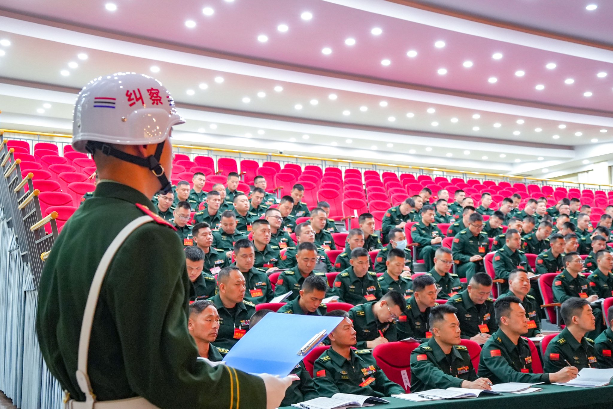 武警兵团总队:靶向精准破难题|武警_新浪财经_新浪网