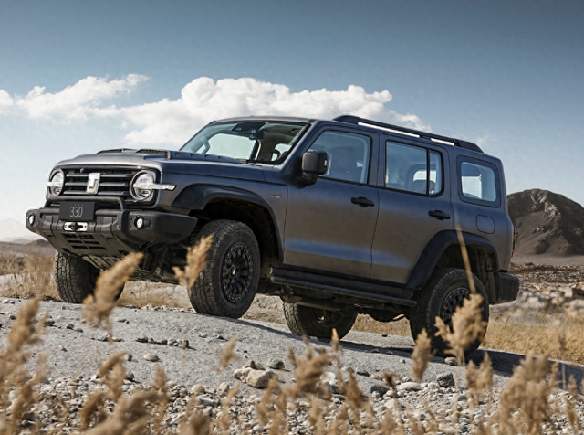 长城新车上市,坦克330搭载3.0t六缸发动机,售价33万-新浪汽车