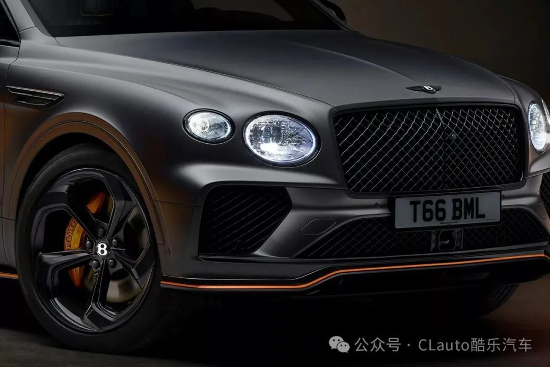 宾利发布添越sblackedition暗夜特别版配置升级颜值拉满酷乐汽车