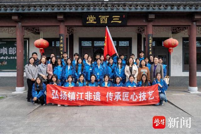 扬子晚报网4月13日讯(通讯员 赵欢 记者 万凌云) 芳菲四月,正是人间好