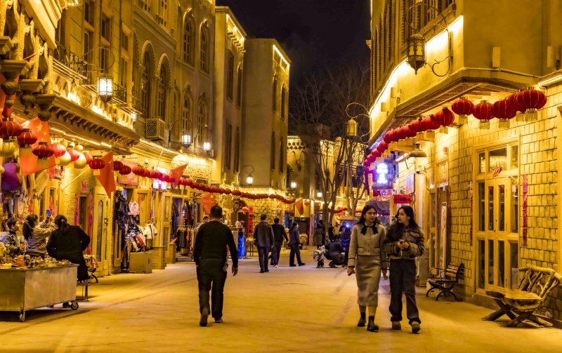 和田市点燃"夜经济" 激发文旅新活力|民宿_新浪财经_新浪网