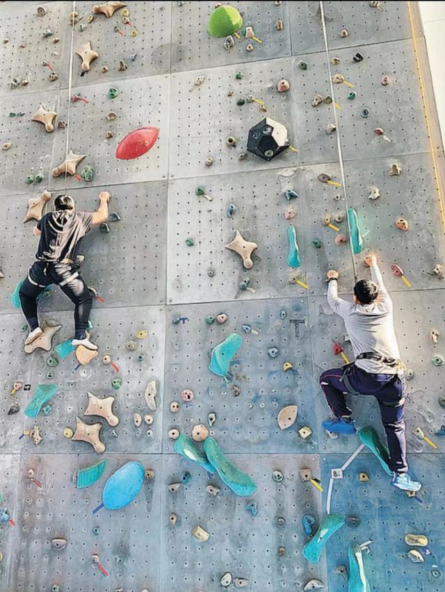 1/3学生减重5%以上,半数学生腰围减少5厘米以上|饮食_新浪财经_新浪网